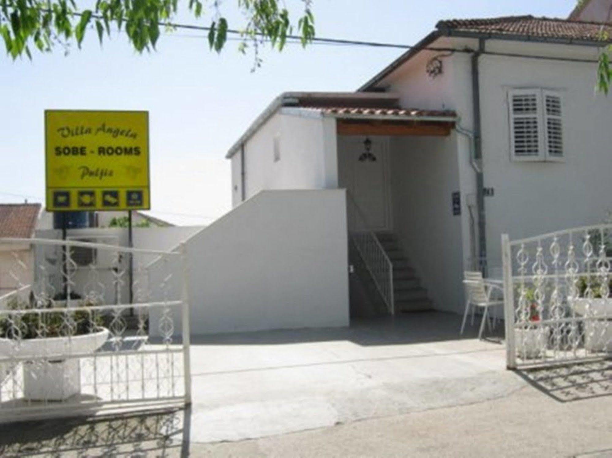 Guest house Vila Angela